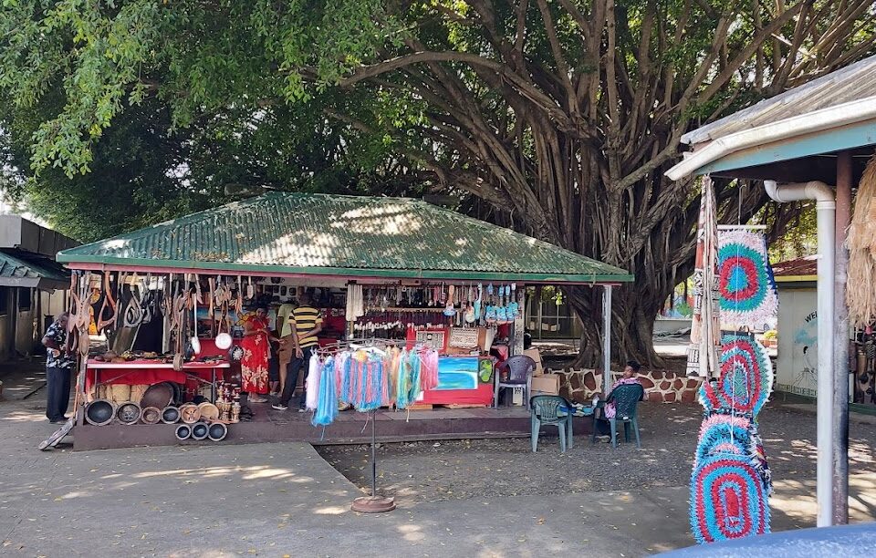 Nadi Handicraft Market